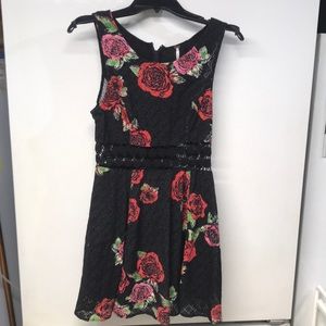 FREE PEOPLE rose dress size 4